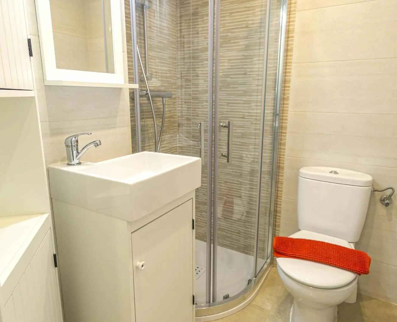 Alba Apartment Fuentes De Nerja