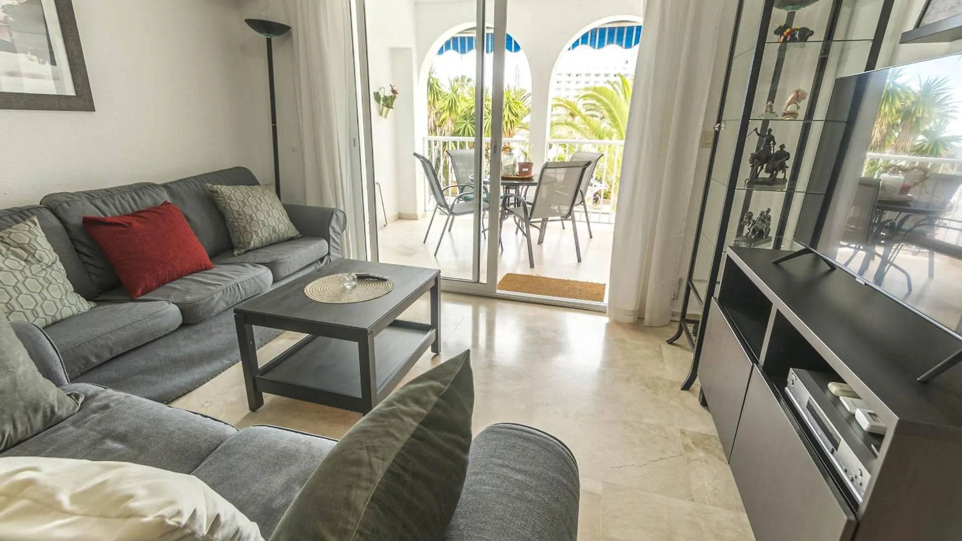 Alba Apartment Fuentes De Nerja